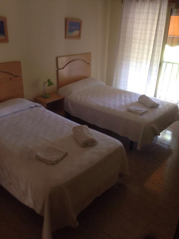 Hostal Jose Luis บรูเนเต ภายนอก รูปภาพ